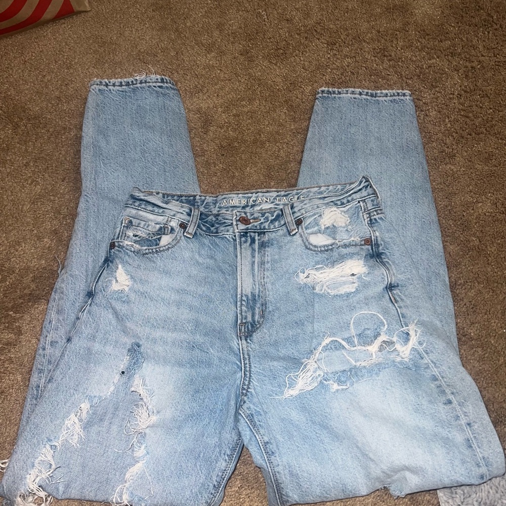 American Eagle Outfitters Light Blue Relaxed Jeans